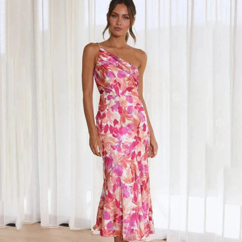 One-shoulder asymmetrical dress with elegant cut, soft stretchy fabric, and modern silhouette—perfect for weddings, galas, and formal events.